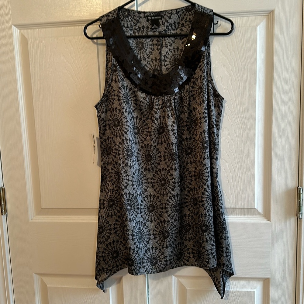 Comp Black Top